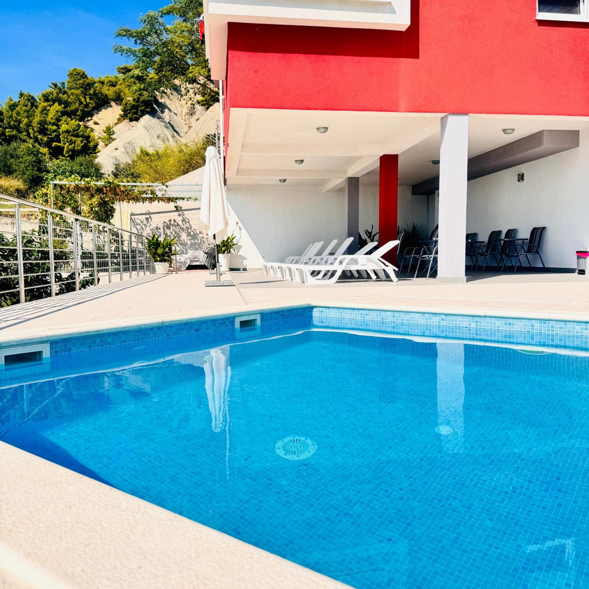 Luxury Apartments Villa Lenka โปดสตรานา ภายนอก รูปภาพ